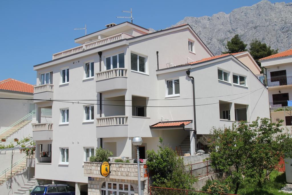 Apartments Filipovic Makarska Exteriör bild